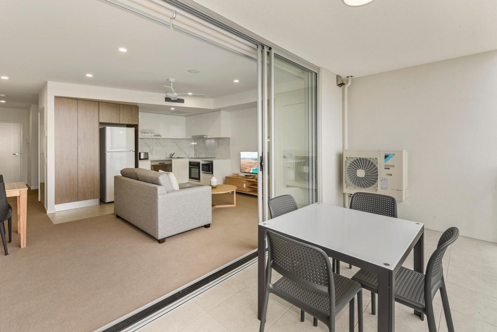 Aquarius Kawana Apart otel Kawana Waters Dış mekan fotoğraf